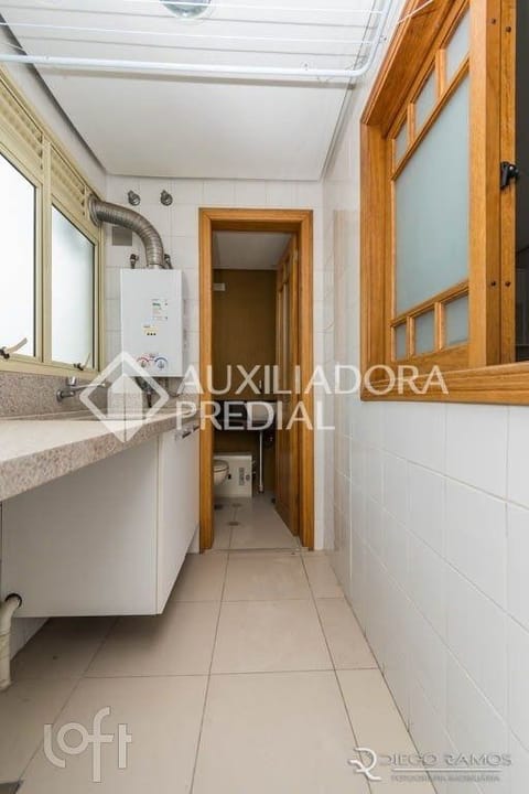 Image 36 - 227024